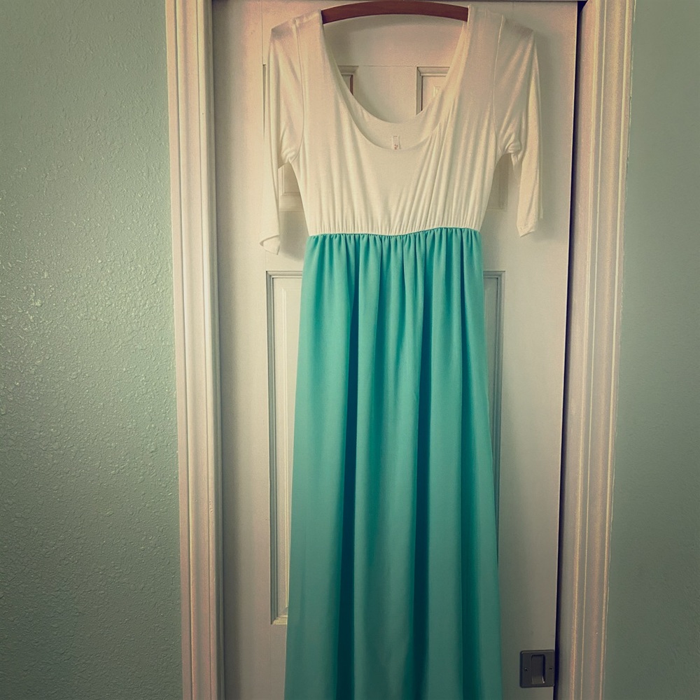 Maternity dress
